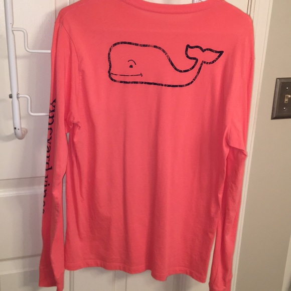 Vineyard Vines coral long sleeve - Picture 2 of 3